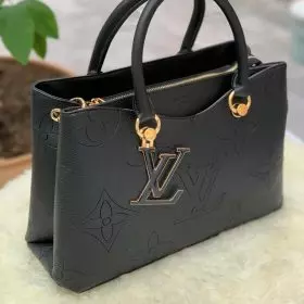 sac Louis Vuitton noir mat