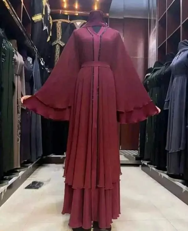 Layered abaya Dubai Based